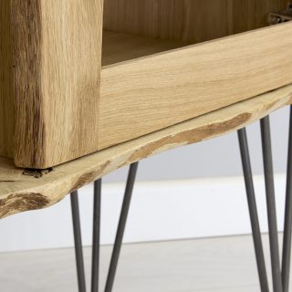 waney-edge-oak-drinks-cabinet-detail